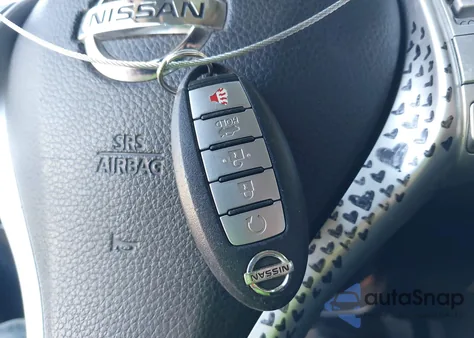 2017 Nissan Altima 2.5 z USA, uszkodzony, nr VIN 1N4AL3AP7HC182241